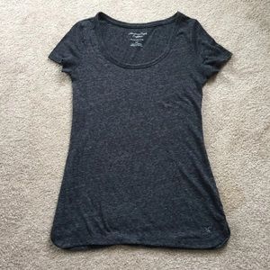 American Eagle Favorite Tee